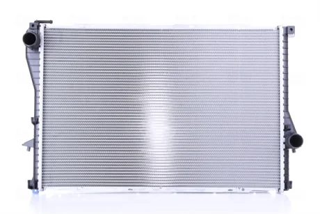 Радiатор NISSENS 60754A