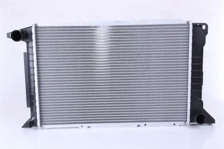 Радіатор охолоджування NISSENS 62080A