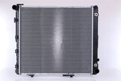 Радiатор NISSENS 62699A
