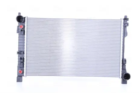 Радіатор охолоджування NISSENS 62786A