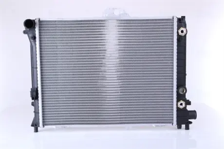 Радiатор NISSENS 64033A