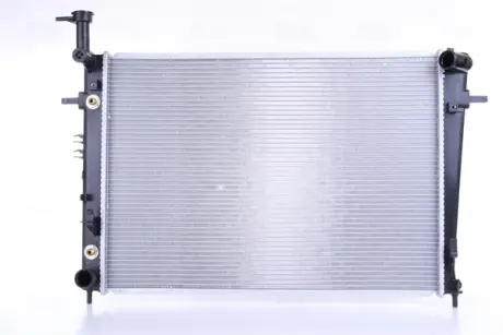 Радіатор охолоджування NISSENS 675005