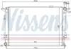 Радіатор охолоджування NISSENS 67522 (фото 1)