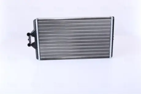 Радіатор опалення NISSENS 72005