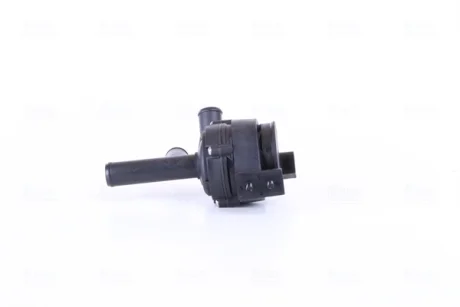 Помпа водяна Nissens 831080
