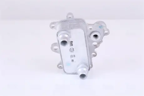 Радіатор масляний NISSENS 90885