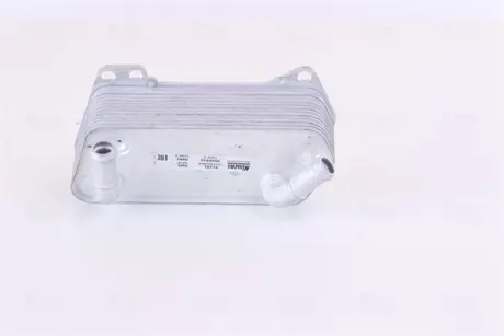Радіатор масляний NISSENS 91281