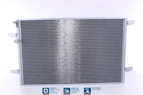Радiатор кондицiонера NISSENS 940491