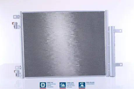 Радiатор кондицiонера NISSENS 940733