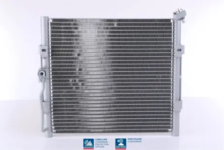 Радiатор кондицiонера NISSENS 94289