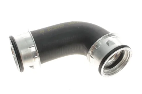 Патрубок інтеркулера (зверху) (R) VW Golf V/Passat 2.0 TDI 05-13 NRF 166017