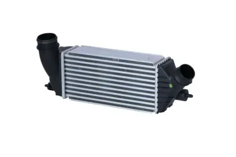 Радіатор інтеркулера Citroen Jumpy/Peugeot Expert 2.0HDi 06- NRF 30242