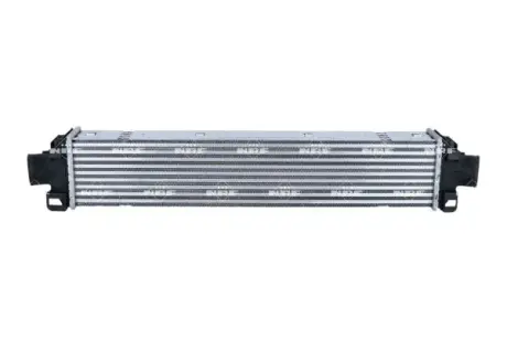 Радіатор інтеркулера Audi A4/A6/Q5 18- NRF 309085