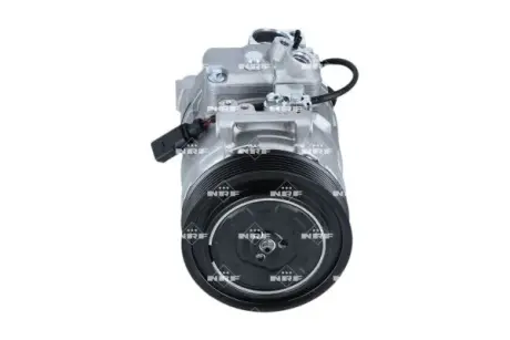 Компресор кондиціонера VW Touareg 3.0TDI/4.2/Porsche Cayenne 4.5/4.5 02-10 (7PK/d=120mm) NRF 320230
