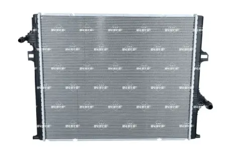 Радіатор двигуна BMW 1 (F20), 1 (F21), 2 (F22, F87), 2 (F23), 3 (F30, F80), 3 (F31), 3 GRAN TURISMO (F34), 4 (F32, F82), 4 (F33, F83), 4 GRAN COUPE (F36) 2.0/2.0H/3.0 07.15- NRF 550275