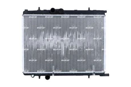 Радіатор охолодження Citroen Berlingo/Peugeot Partner 1.1-2.0HDI 96- (555x380x29) NRF 56021