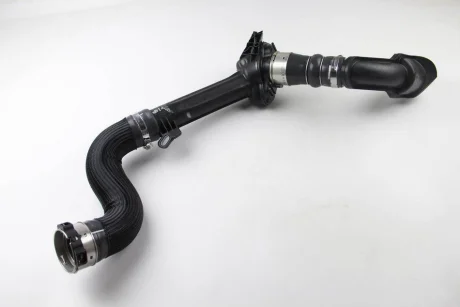RENAULT Патрубок интеркулера правый RENAULT FLUENCE, GRAND SCENIC III, MEGANE III, SCENIC III 1.5D 02.09- Renault 144602487R