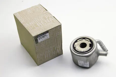 Радіатор RENAULT 8200068115