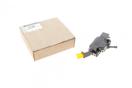Перемикач RENAULT 8200666173