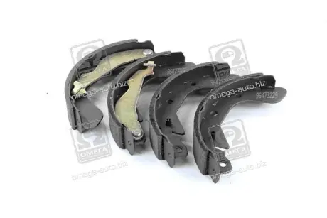 Тормозные колодки барабанные RIDER RD.2638.GS8760