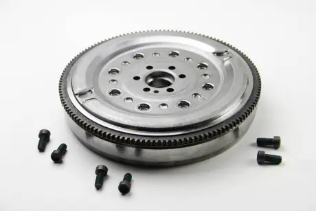 Двомасовий маховик (228мм, з болтами) AUDI A4 B5, A4 B6, A4 B7, A6 C5 SEAT EXEO, EXEO ST SKODA SUPERB I VW PASSAT B5, PASSAT B5.5 1.6/1.8/2.0 11.94-09.10 SACHS 2294 002 144
