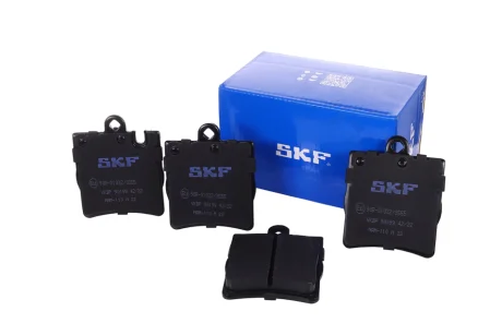 DB гальмівні колодки дискові W203 C-klasa 00- задн. SKF VKBP 90199