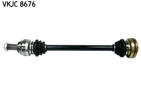 Привідний вал передн Прав 666мм BMW 1 (E81), 1 (E82), 1 (E87), 1 (E88), 3 (E90), 3 (E91), 3 (E92), 3 (E93), Z4 (E89) 2.0D/2.5/3.0D 12.04-12.13 SKF VKJC8676