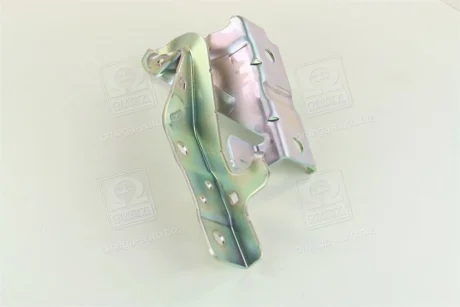 Петля капота права New Actyon Ssangyoung 6182034001