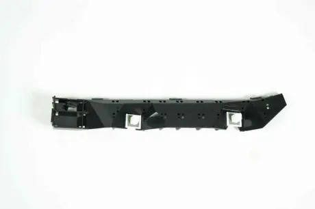 Кронштейн бампера правий SUBARU 57717FG002