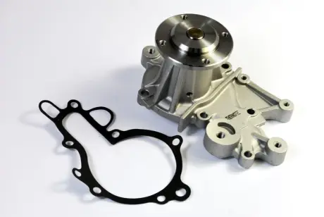 Насос охолоджуючої рідини, з ущільненням CHEVROLET METRO SUBARU JUSTY II SUZUKI ALTO IV, ALTO V, ALTO VI, BALENO, CARRY, JIMNY, SAMURAI, SWIFT, SWIFT I, SWIFT II, SWIFT III 0.99-1.3 10.83- THERMOTEC D18004TT