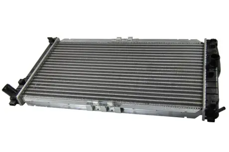 Радіатор двигуна DAEWOO LACETTI, NUBIRA 1.6/2.0 05.97- THERMOTEC D70006TT