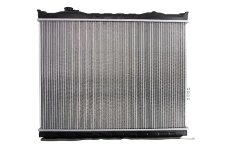 Радіатор двигуна (мкпп) KIA SORENTO I 2.5D 08.02-12.11 THERMOTEC D70315TT