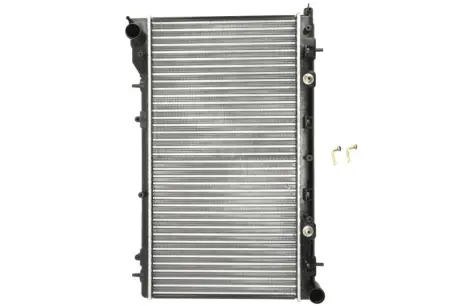 Радіатор двигуна SUBARU FORESTER 2.0/2.5 02.02-05.08 THERMOTEC D77009TT