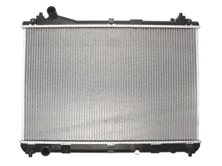 Радіатор двигуна (мкпп) SUZUKI GRAND VITARA II 2.0/2.4 10.05- THERMOTEC D78013TT