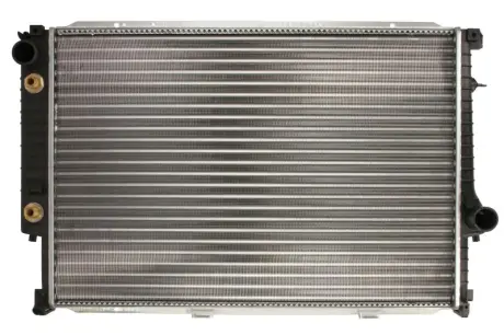 Радіатор двигуна (акпп) BMW 5 (E34), 7 (E32), 8 (E31) 2.4D-5.4 09.87-12.99 THERMOTEC D7B019TT