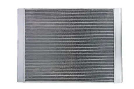 Радіатор двигуна (мкпп) BMW 5 (E39), 5 (E60), 5 (E61), 6 (E63), 6 (E64), 7 (E65, E66, E67) 2.0-6.0 09.00-12.10 THERMOTEC D7B028TT