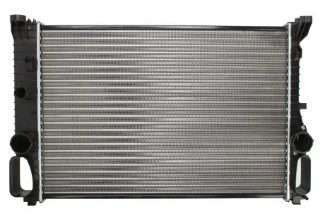 Радіатор двигуна MERCEDES CLS (C219), E T-MODEL (S211), E (W211) 3.0D/3.2D/5.5 05.04-12.10 THERMOTEC D7M064TT