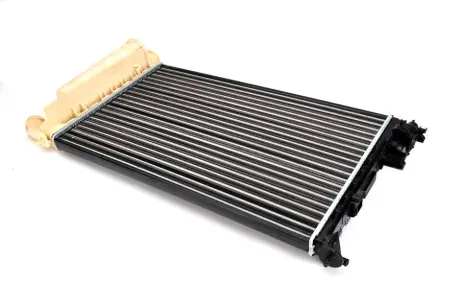 Радіатор двигуна (мкпп) CITROEN XSARA, ZX PEUGEOT 306 1.1-2.0 03.91-08.05 THERMOTEC D7P027TT