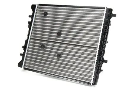 Радіатор двигуна (мкпп, із вентилятором) SEAT IBIZA IV, IBIZA IV SC, IBIZA IV ST SKODA FABIA I, FABIA II, ROOMSTER, ROOMSTER PRAKTIK VW POLO, POLO IV 1.0-1.9D 08.99-05.15 THERMOTEC D7S005TT
