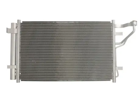 Конденсатор кондиціонера (з осушувачем) HYUNDAI ELANTRA IV, I30 1.4-2.0 06.06-06.12 THERMOTEC KTT110311