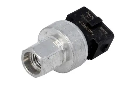 Перемикач тиску кондиціонера VOLVO C30, C70 II, S40 II, S60 II, S80 II, V40, V50, V60 I, V70 III, V70 III/KOMBI, V90 I, XC60 I, XC60 II, XC70 I, XC70 II 1.5-Electric 11.96-12.22 THERMOTEC KTT130047