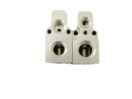 Розширювальний клапан кондиціонера AUDI A3, TT RENAULT KANGOO, MEGANE I, SCENIC I SEAT AROSA, CORDOBA, CORDOBA VARIO, IBIZA II, IBIZA IV, IBIZA IV SC, INCA, LEON, TOLEDO I 1.0-3.6 01.81- THERMOTEC KTT140003