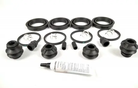 Рем к-кт гальмівного TOYOTA 044780T011