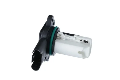 Витратомір повітря BMW X3 (E83)/X5 (E70) 06-11 N52 Valeo 366341