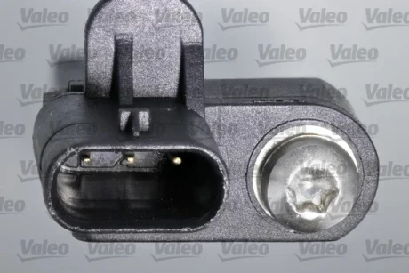 BMW Датчик імпульсів 5 E60,F10 523/528,6,7 E65,F01,X3,X5 E70,Z4 Valeo 366426