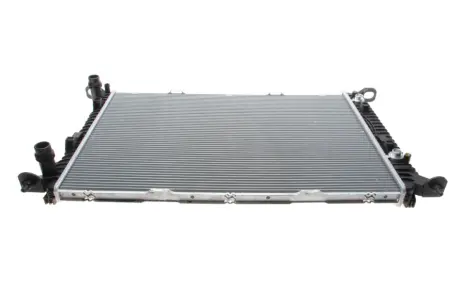 Радіатор охолодження Audi A4/A5/A6/Q3/Q5 1.4-3.0d 07- Valeo 735472