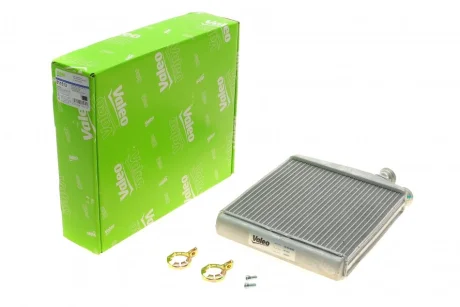 Радіатор обігрівача VOLVO Valeo 811512