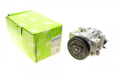 Компресор кондиціонера NISSAN X-TRAIL II 2.5 06.07-07.14 Valeo 813261