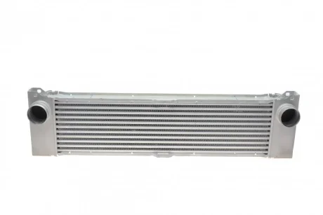 Інтеркулер MERCEDES VIANO (W639), VITO / MIXTO (W639), VITO (W639) 2.1D/2.2D/3.0D 09.03- Valeo 818356