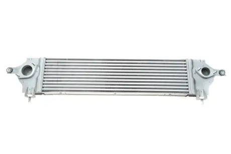 Інтеркулер NISSAN QASHQAI I 1.5D/2.0D 11.06-12.13 Valeo 818589